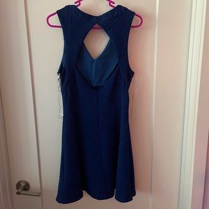 Etiquette blue cut out dress size large